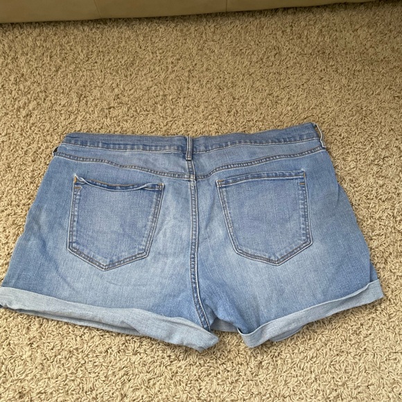 Old Navy jeans shorts - Picture 2 of 2